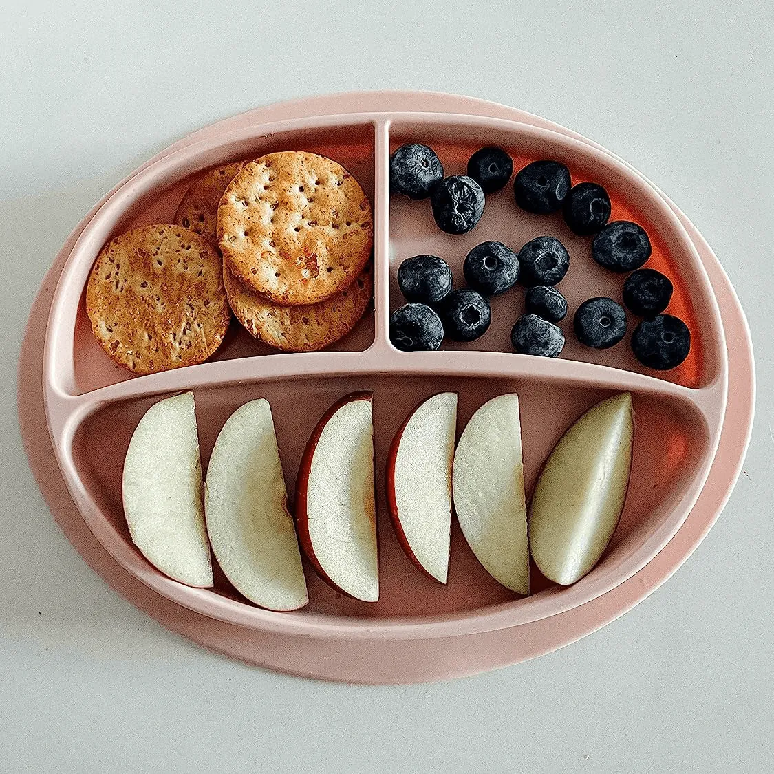 Food example with crackers and blueberries